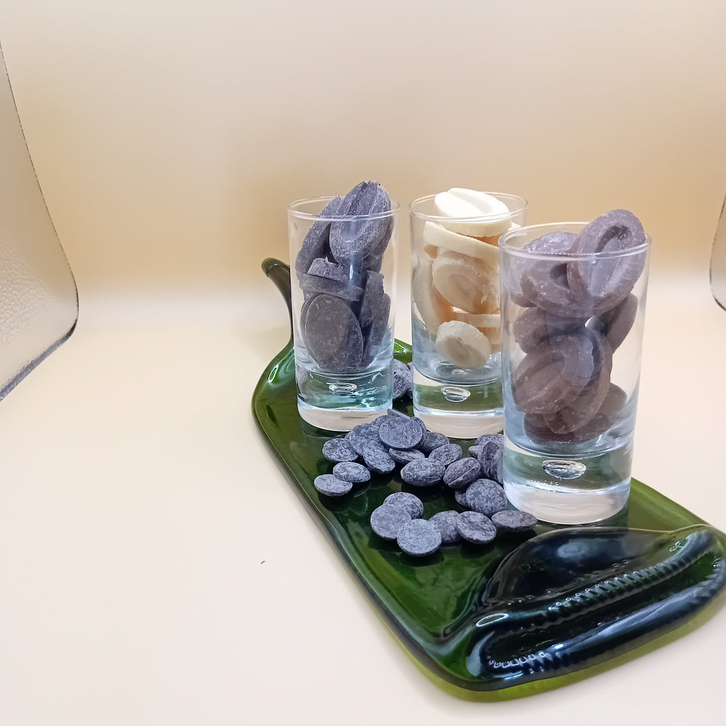 Bouteille en verre fondue – Plateau ou repose-cuillère artisanal