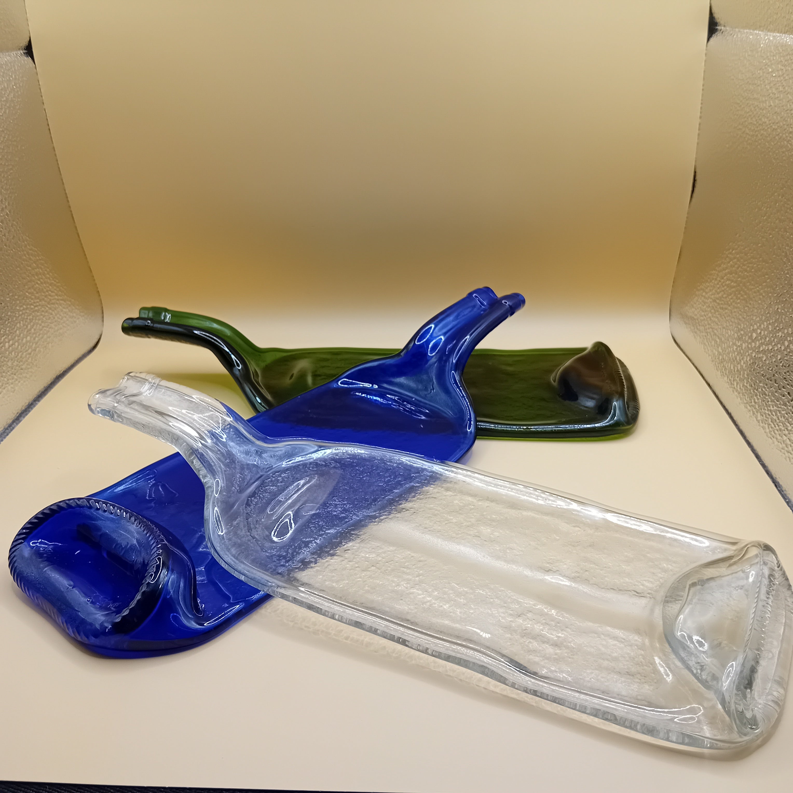 Bouteille en verre fondue – Plateau ou repose-cuillère artisanal
