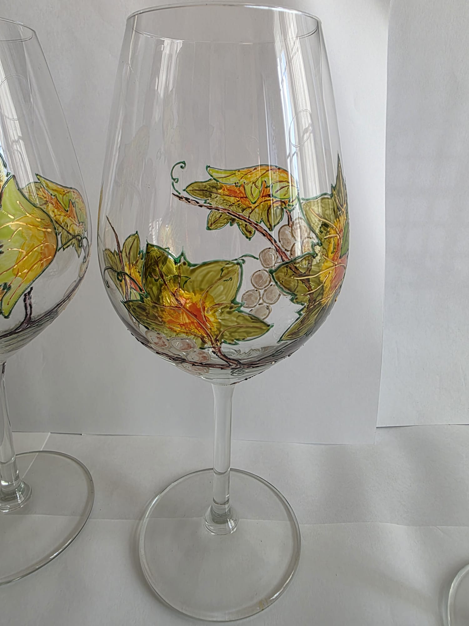Lot de 4 verres à pied pour vin rouge, motif vigne
