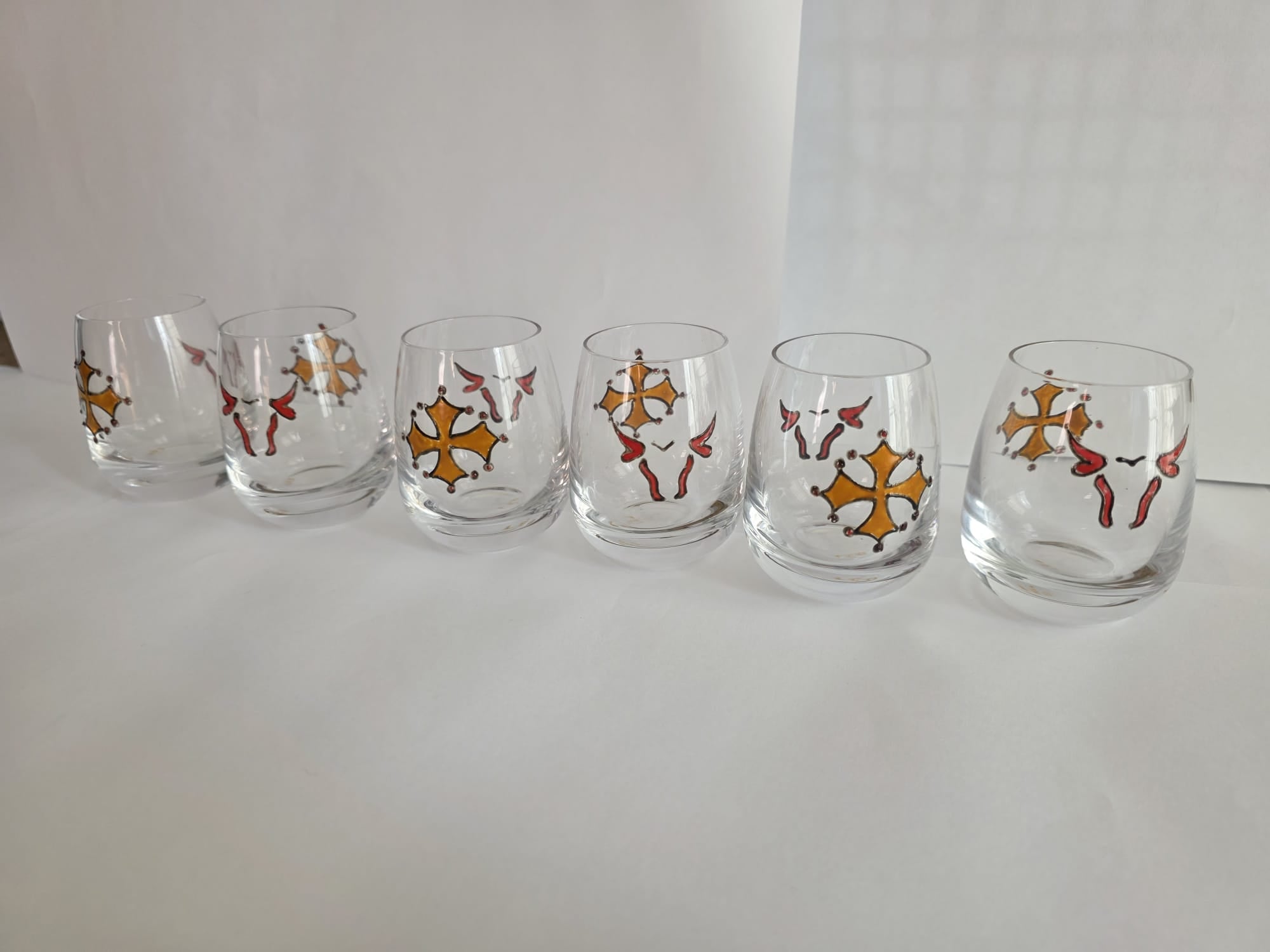 Lot de 6 verres à Shot motif croix du Languedoc et Taureau