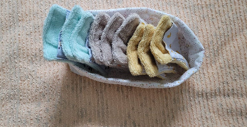 Lingettes démaquillantes lavables avec support – Douceur artisanale